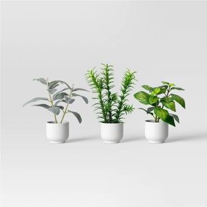 ROOM ESSENTIALS NWT 3pc faux herb plant multipack